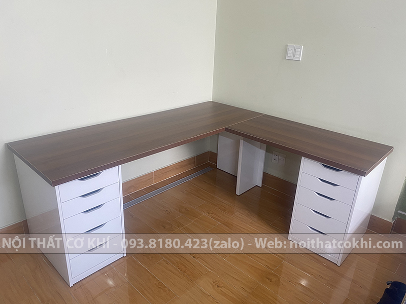 Bàn IKEA chữ L